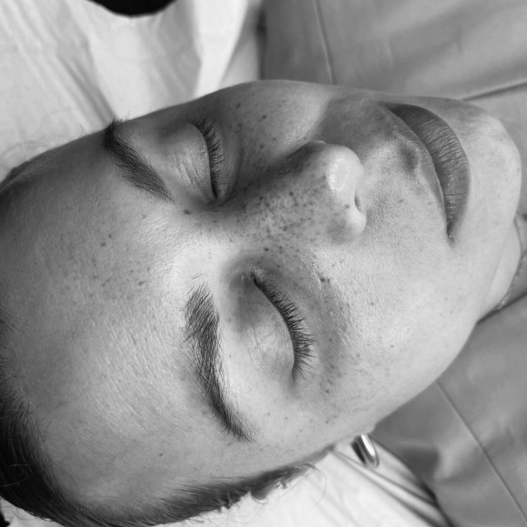 Facetune_08-03-2024-16-23-08